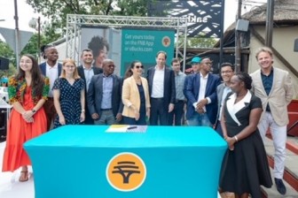 Nasira FNB signing